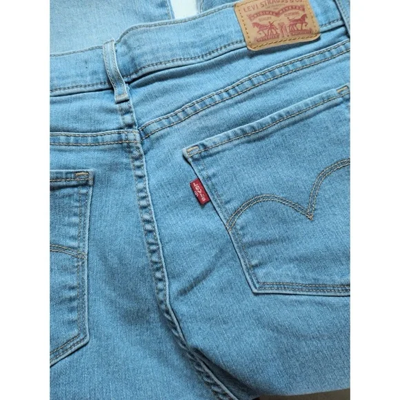 Levi’s 318 Shaping Wide Leg Jeans- Altered - Picture 10 of 15